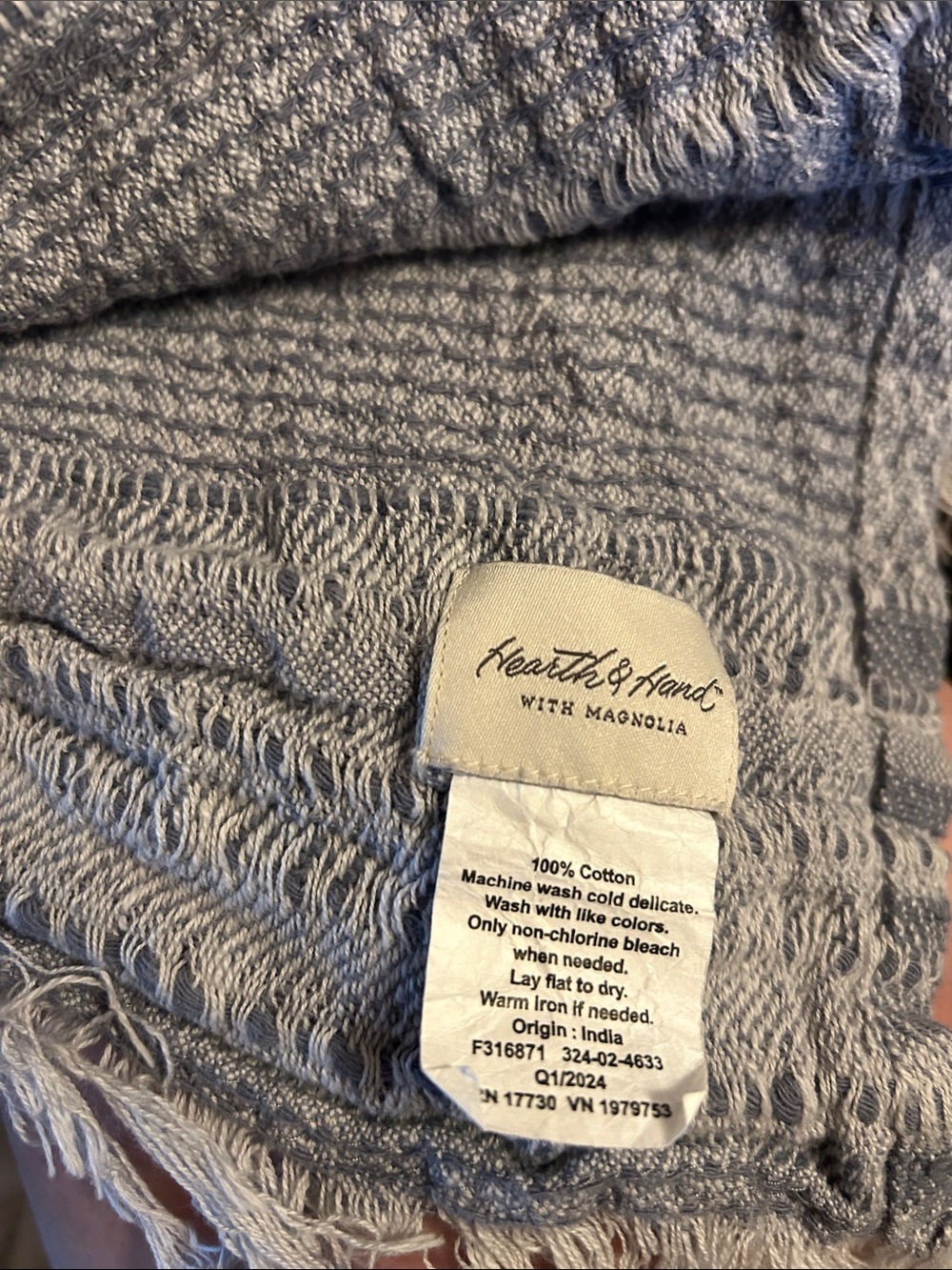 Magnolia Hearth and Hand Cotton Throw blanket - Picture 2 of 2